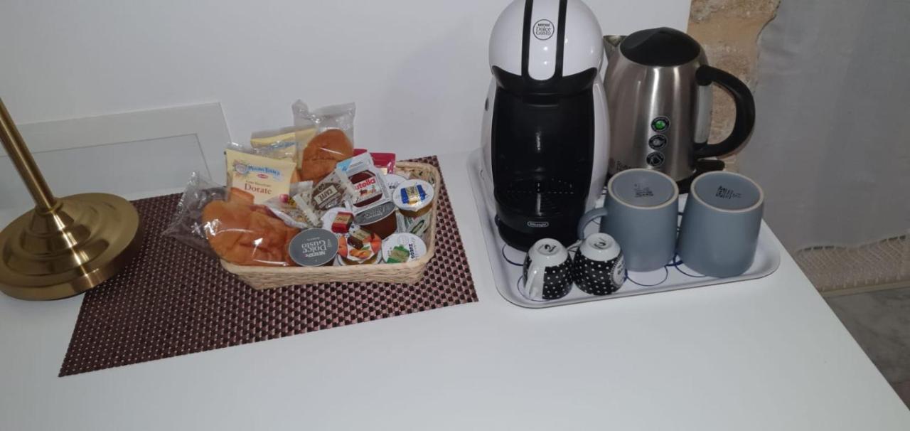 Couette-café Garden House: And For Holidays