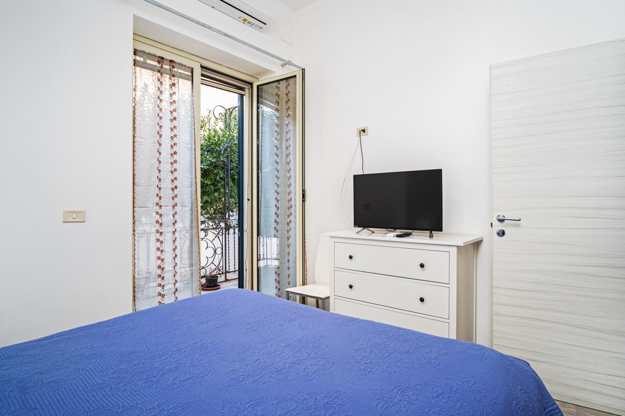 Couette-café Garden House: And For Holidays 2*
