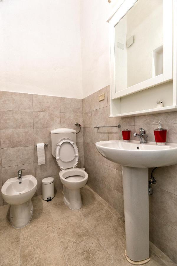Garden House: And For Holidays Bed & Breakfast