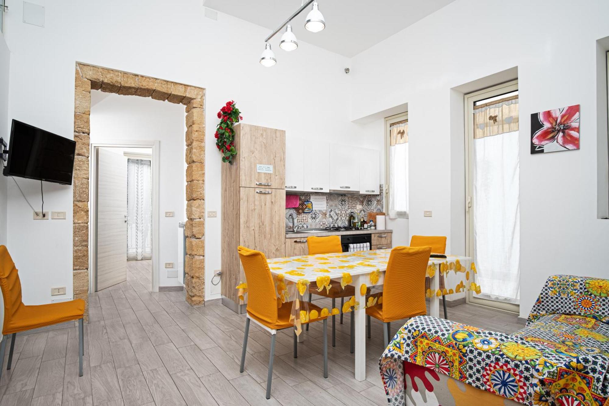 Bed & Breakfast Garden House: And For Holidays